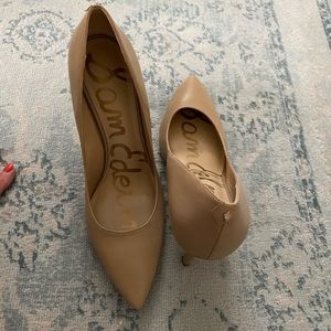 Sam Edelman pump heel SZ 9.5